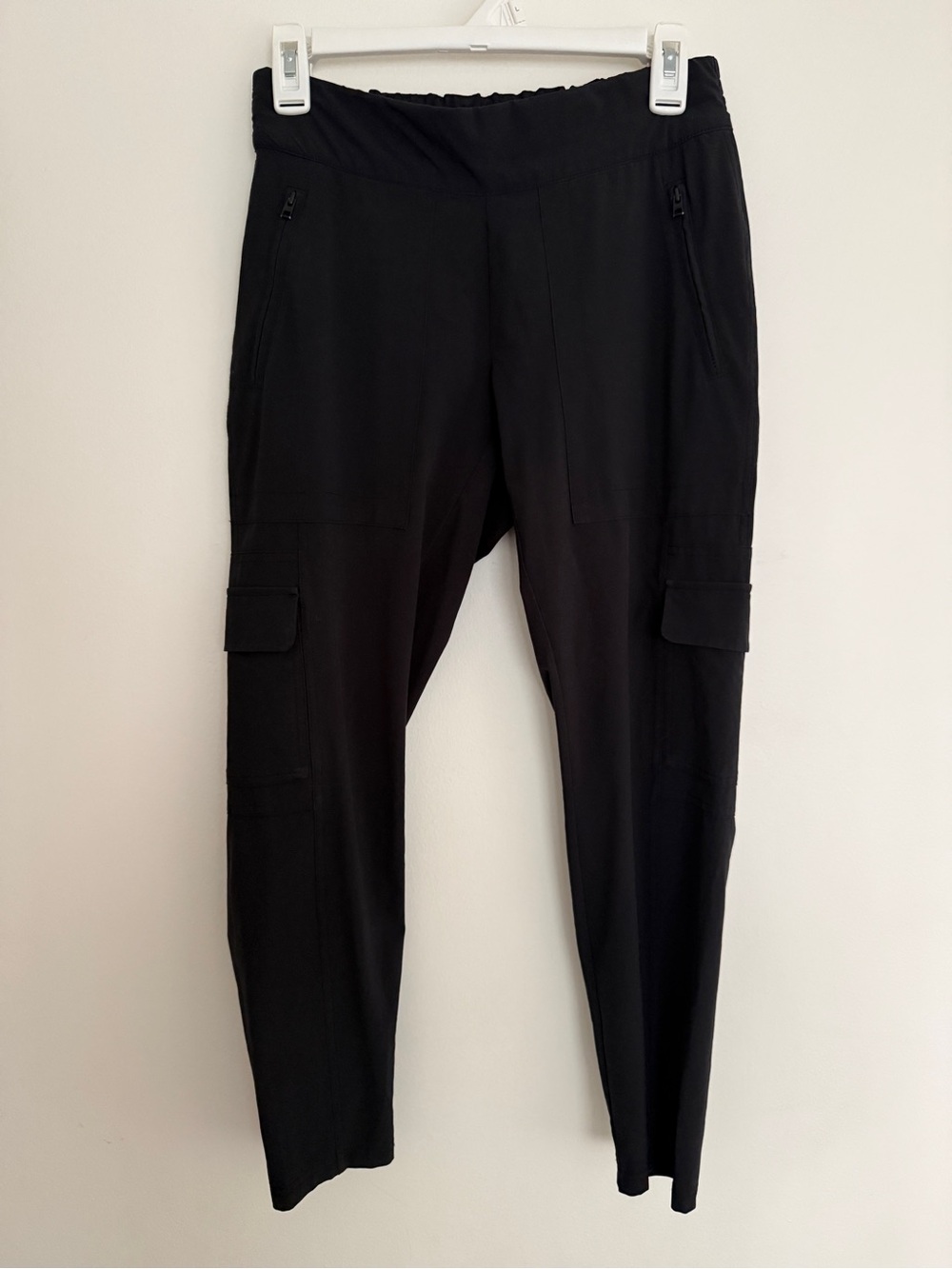Athleta Chelsea Cargo Pants Black Jogger Pants for Women Sz 2P